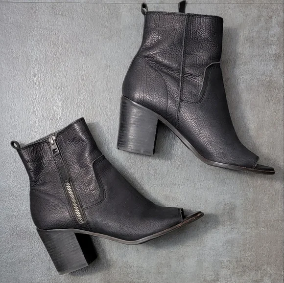 Lucky Brand Black LK-KAMREN Ankle Bootie, Women's Size 8 - Picture 4 of 10